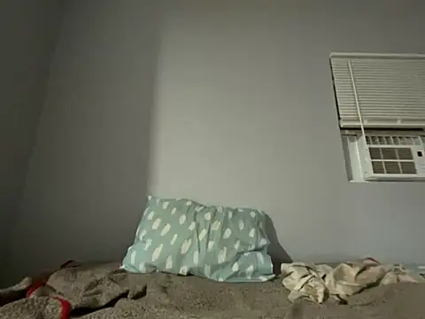 Starrlane999 online show from March 25, 5:44 am