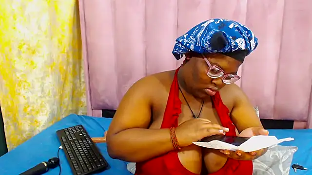 Damm Bobbies online show from May 11, 6:27 pm
