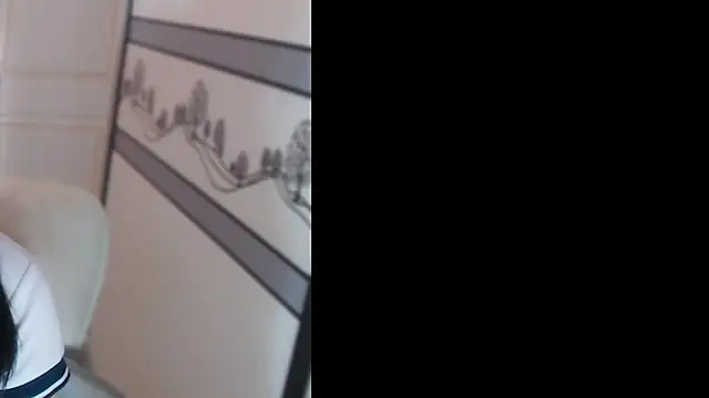 xiao-xiao-D online show from October 20, 10:29 am