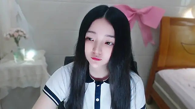 xiao-xiao-D online show from April 8, 6:26 am