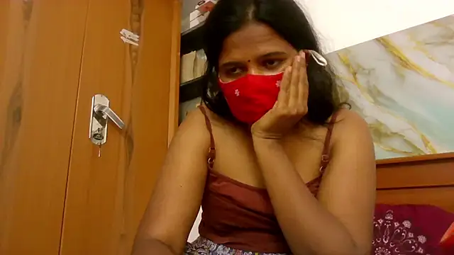 Tamil Sanjana  online show from January 16, 6:42 am