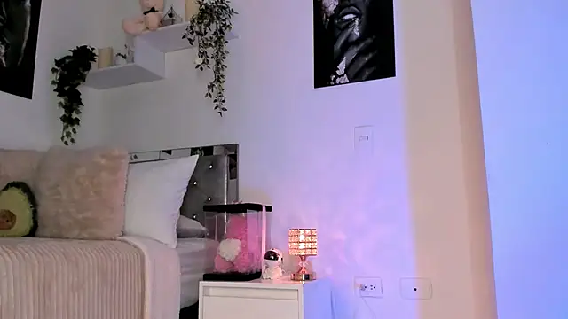 Alissonroses online show from October 8, 10:58 pm