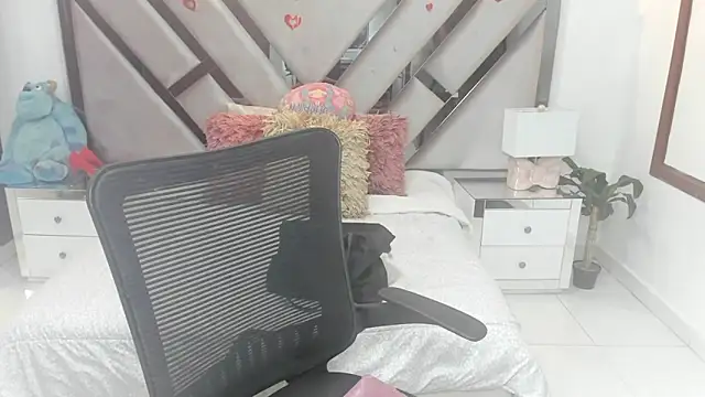 natalia5560 online show from November 25, 1:46 pm