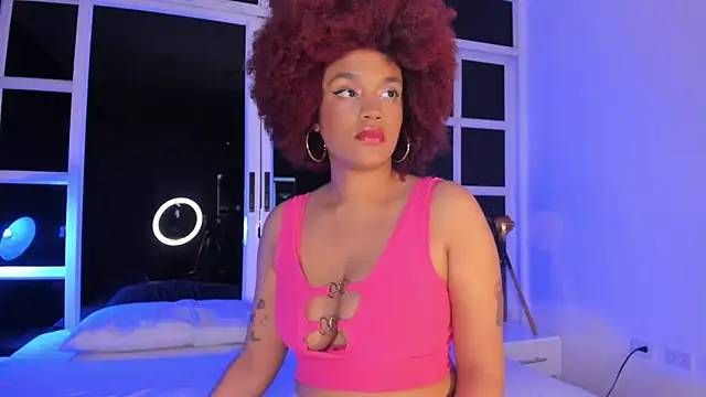 loladupont online show from May 24, 3:27 am
