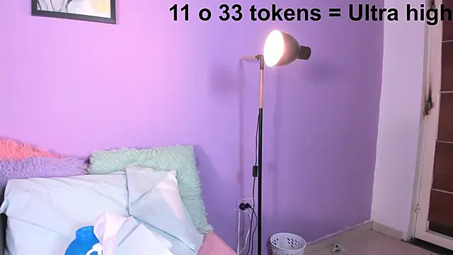 Little lili19 online show from May 26, 6:02 am