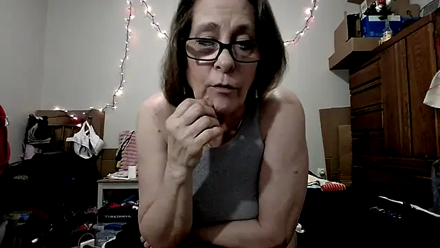 Keywest Kate online show from March 11, 12:04 am