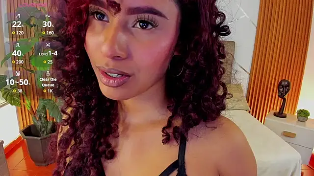 charlottee white online show from February 13, 9:16 pm