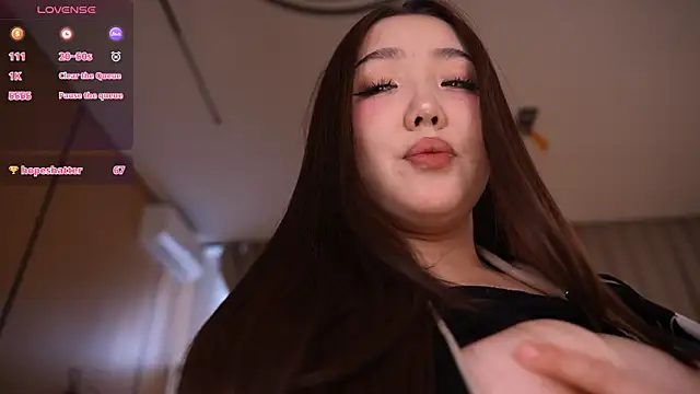 Amelyisthatyou online show from March 19, 5:45 am