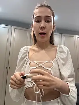 SashaMeow online show from May 16, 3:55 pm