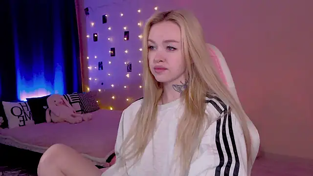 Naughty Mable online show from May 17, 12:43 am