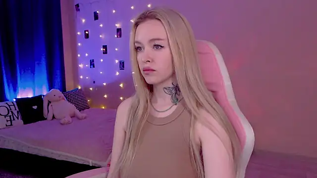 Naughty Mable online show from May 28, 1:03 am