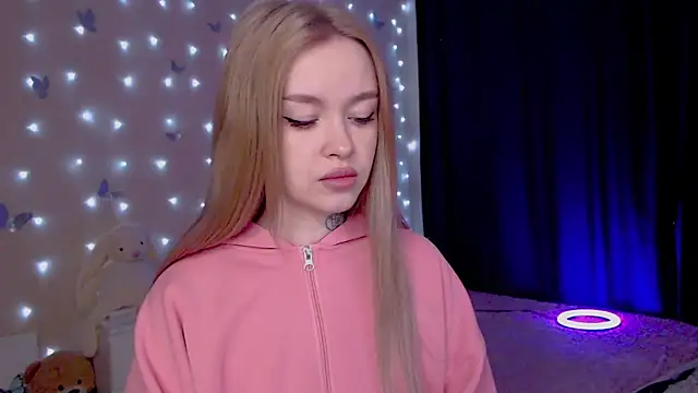 Naughty Mable online show from March 3, 1:55 am