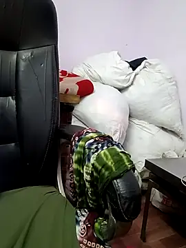 KumarSilencesex21 online show from May 14, 9:04 am