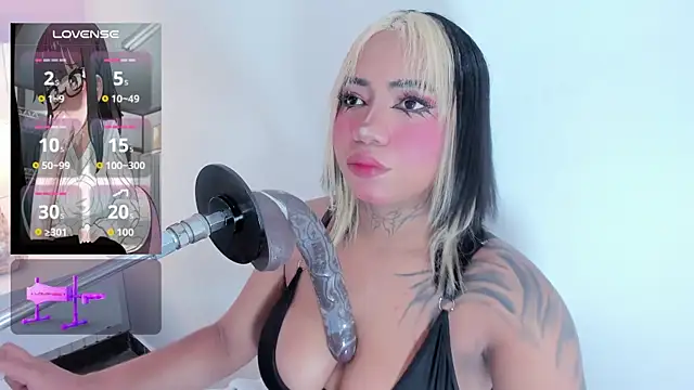 Leticia lynn online show from October 18, 8:21 pm