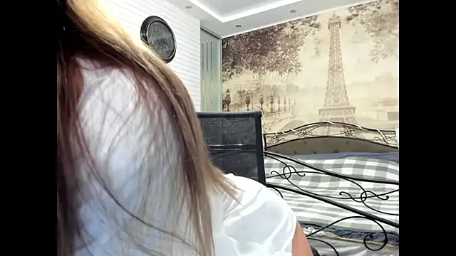 One of the girls online show from October 20, 8:12 pm