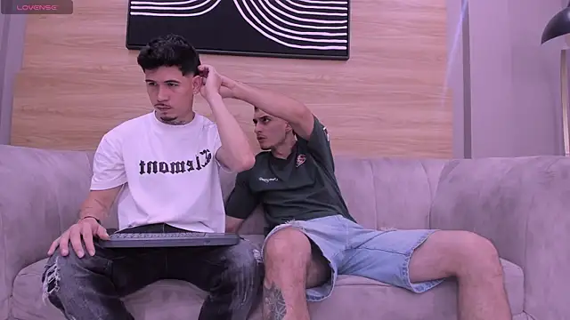 hell twink online show from May 22, 8:40 pm