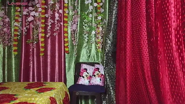 freesoul272002 online show from March 31, 9:37 pm