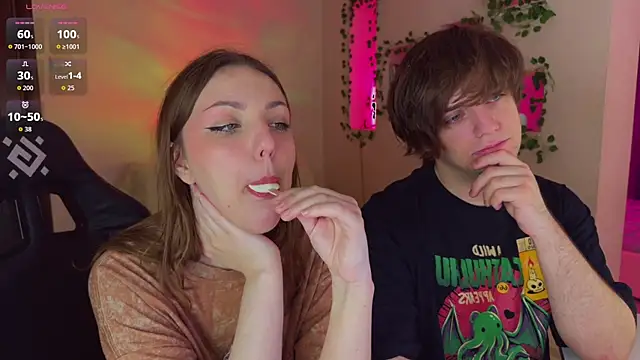 RobertAndLinela online show from May 27, 3:36 am