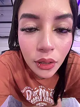 MikeAndJessy online show from September 21, 2:54 am