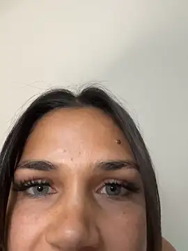 MiaMyName online show from April 11, 12:53 pm