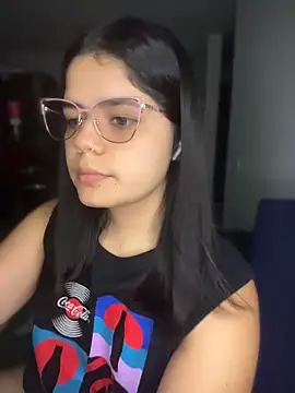 pretty angela1 online show from May 17, 12:43 am
