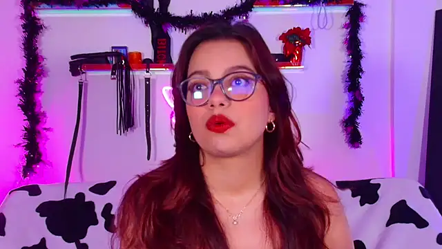 Emi26  online show from October 15, 1:30 am