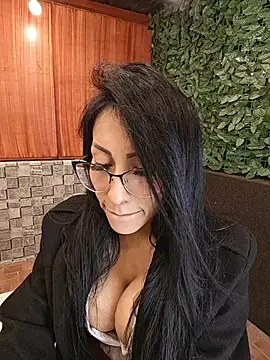 Isabellitasexi38 online show from May 16, 1:52 am