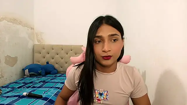 Miss noah18 online show from May 10, 10:23 pm