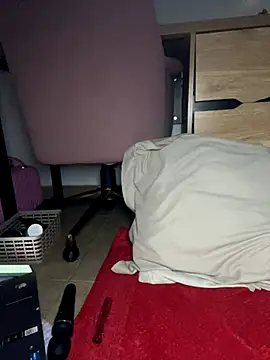 Ninabrunette18 online show from November 2, 2:48 am