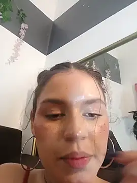 Danni shy online show from May 16, 12:35 am