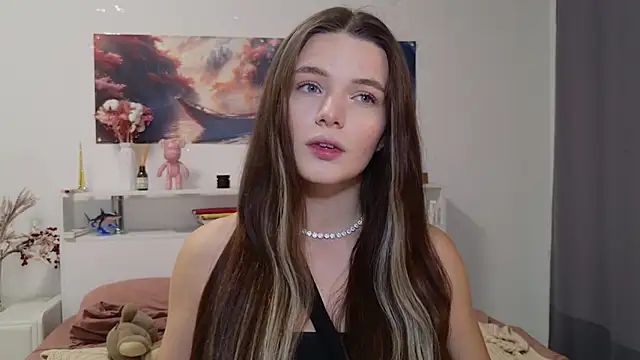 Nellie Medina online show from October 6, 9:41 pm