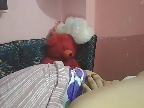 Hot-shanvi online show from October 10, 12:37 am