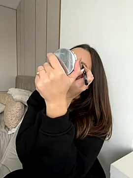 claraxjoyy online show from November 25, 6:59 am