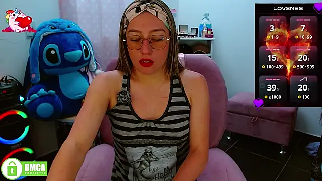 Qadesh Boix online show from November 19, 9:04 pm