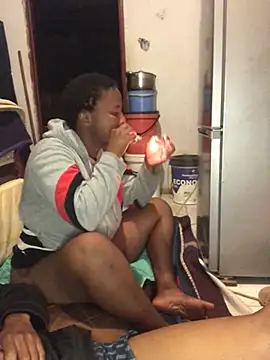 MKbesxxx online show from April 8, 11:18 pm