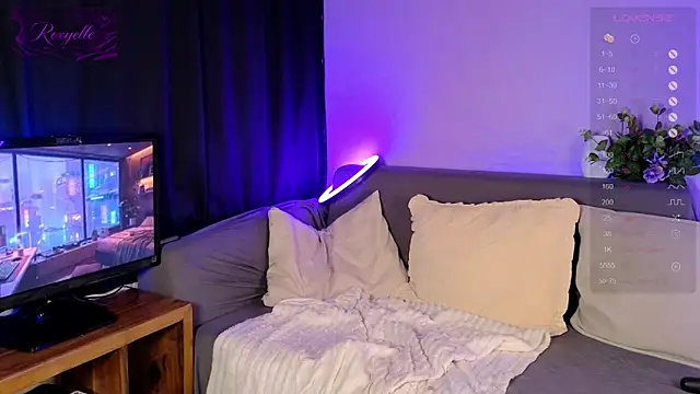 roxyyyrose online show from May 20, 9:56 pm