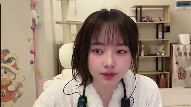 Chenjing0 online show from February 1, 1:10 pm