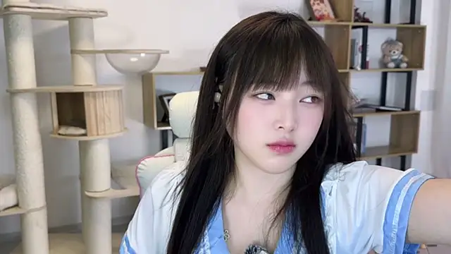 Chenjing0 online show from May 10, 12:29 pm