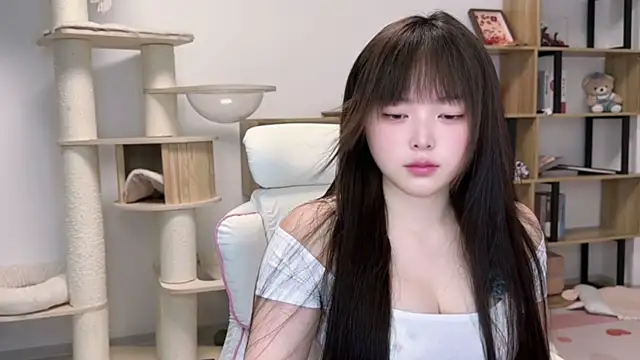 Chenjing0 online show from May 20, 12:35 pm