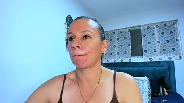 sofi saliva2511 online show from October 27, 7:30 pm