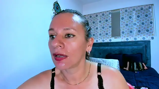 sofi saliva2511 online show from September 26, 7:33 pm