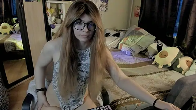 alexiamaleax online show from April 30, 1:33 am