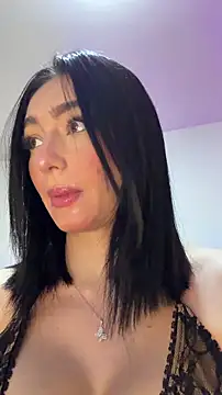 Maddy Jones online show from March 2, 4:12 am