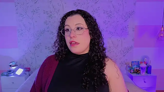 Charlotte  Miller online show from April 6, 11:33 am