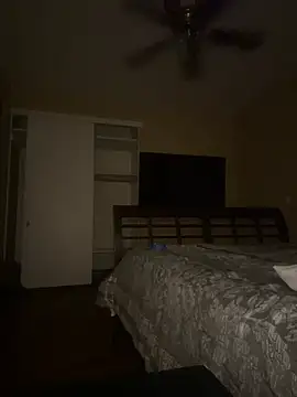 sunnyymonnay online show from April 5, 10:03 am