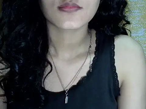 Horny honey69 online show from September 20, 4:49 pm