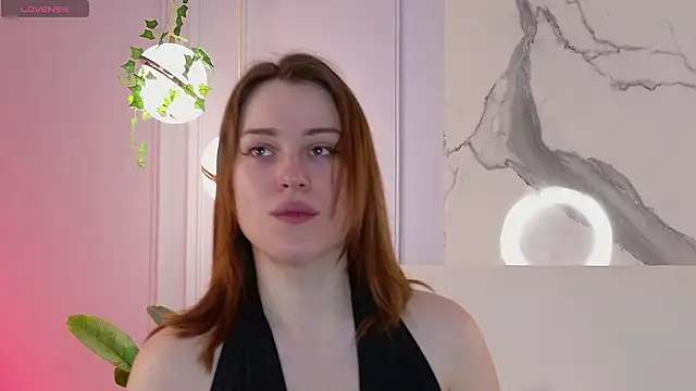 EllieGarson online show from March 7, 5:09 pm