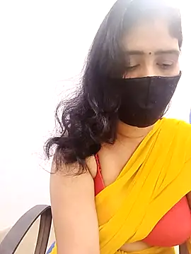 Snapshot of Lucky-Deepthi chatting on September 22, 11:58 pm Lucky-Deepthi online show from September 22, 11:58 pm