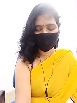 Snapshot of Lucky-Deepthi chatting on September 21, 1:26 am Lucky-Deepthi online show from September 21, 1:26 am