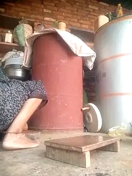 Amaya Bajwa online show from October 9, 3:43 am